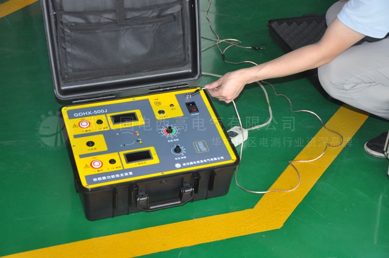 核相器功能检定装置实物图