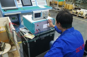 国电西高为洛阳客户调试冲击电压发生器