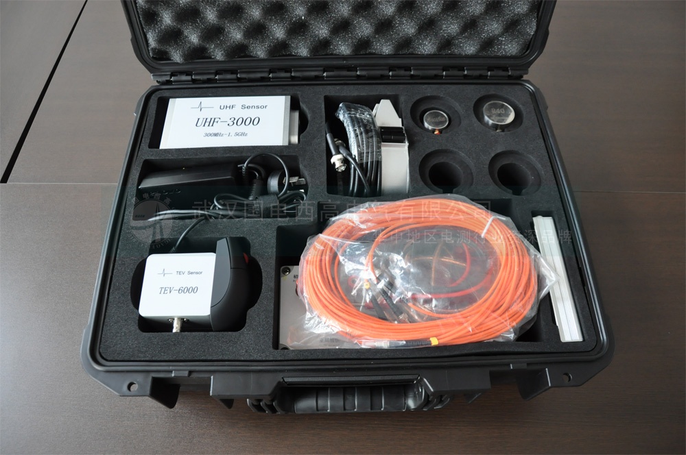 便携式局放巡检测试仪配件包装