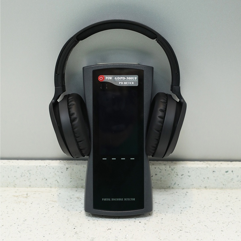 特高频局部放电检测仪GDPD-300UF实物图