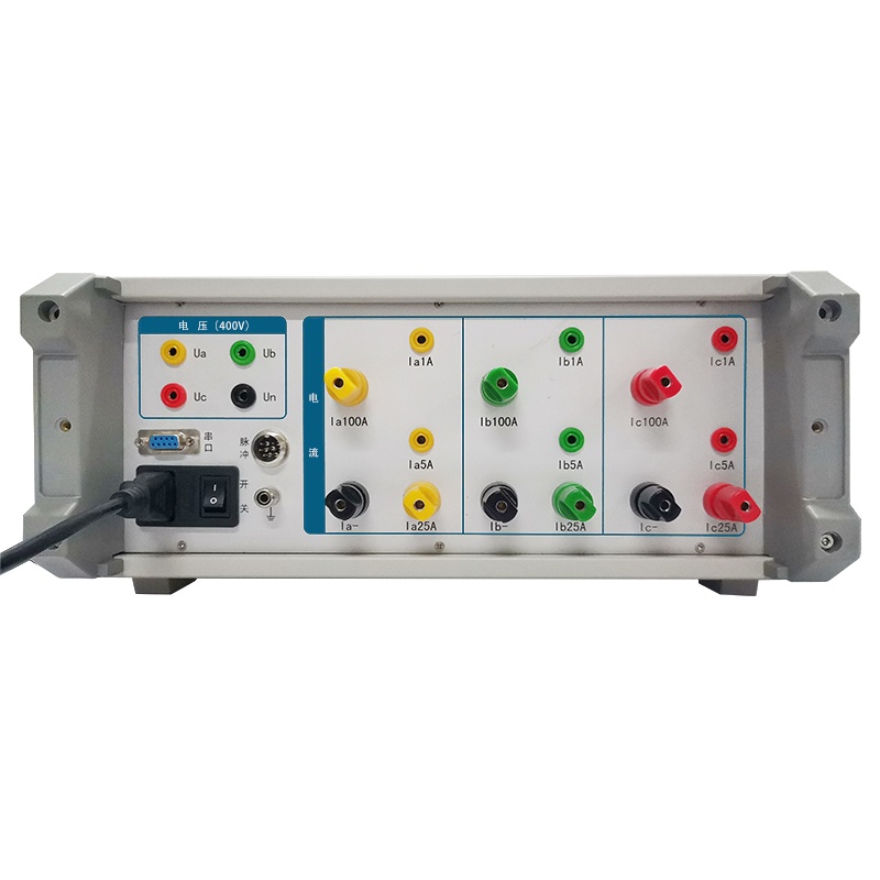 三相多功能电参量综合分析仪仪器背面