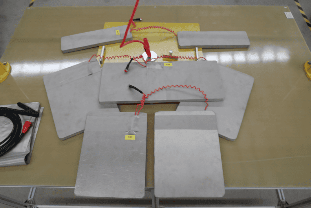 绝缘服试验电极实物图