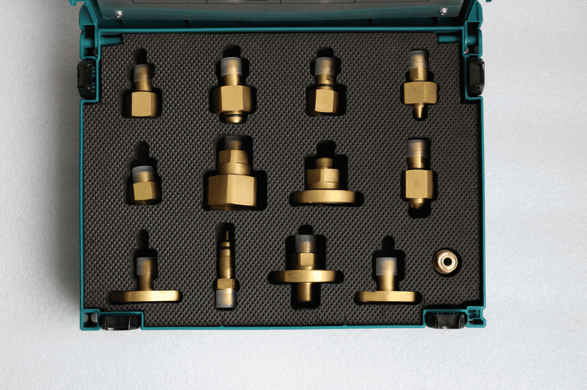 SF6气体综合测试仪实物图