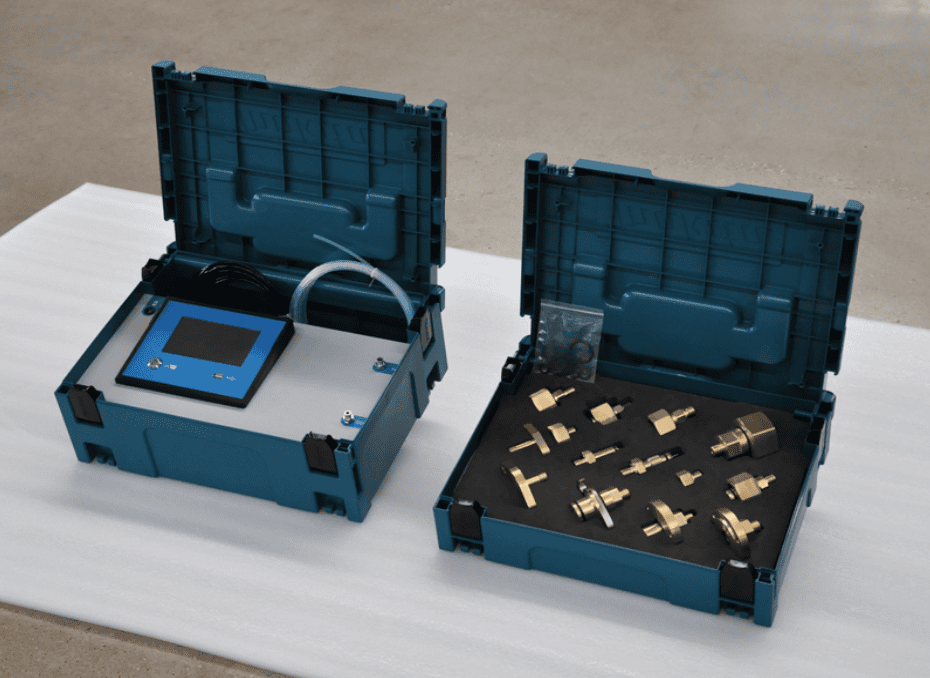 SF6气体综合测试仪实物图