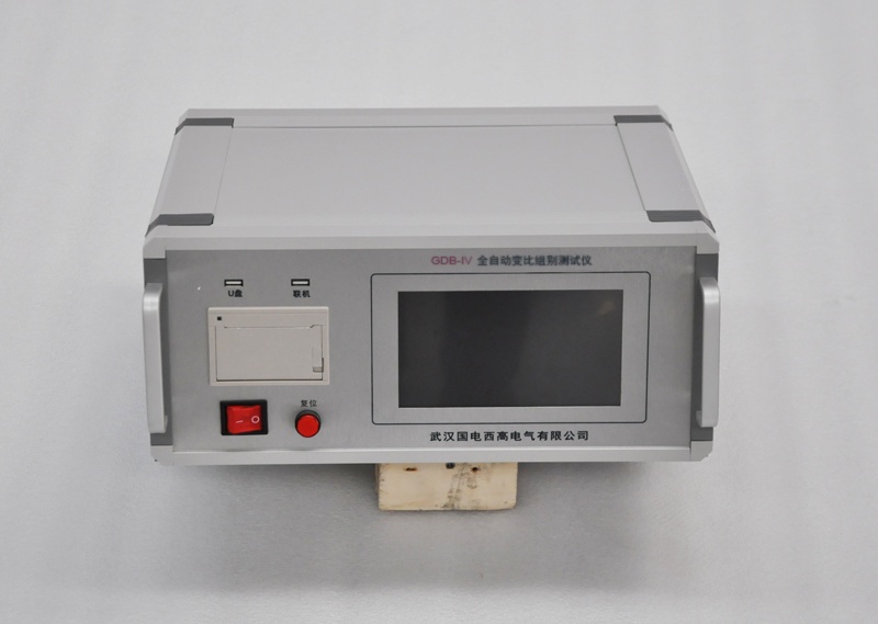 全自动变比组别测试仪正面
