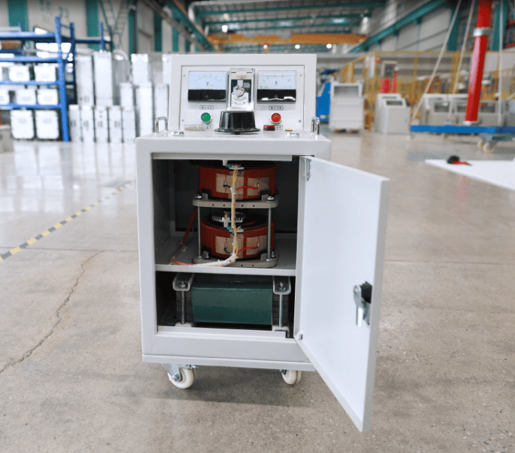 三倍频感应耐压发生器设备正面