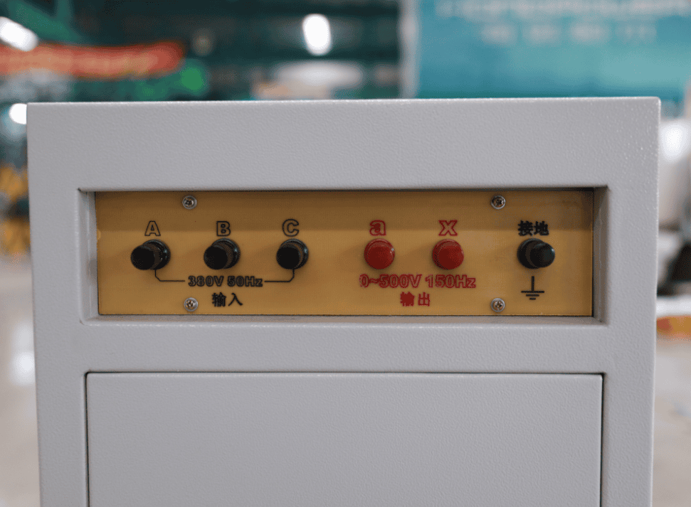三倍频感应耐压发生器设备背面