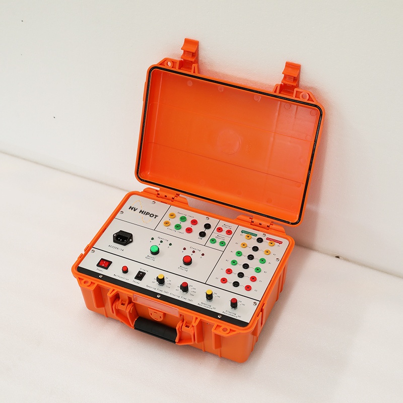 高压断路器模拟装置实物图