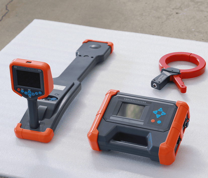 智能带电电缆识别仪（管线仪）实物图