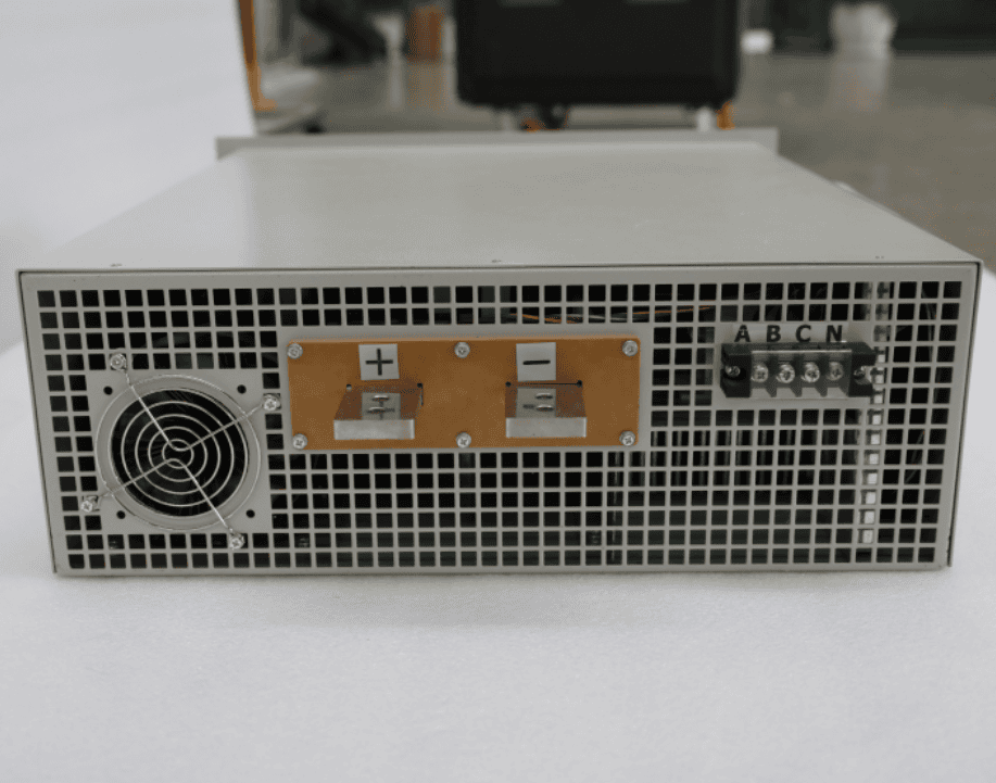 直流大电流发生器实物图