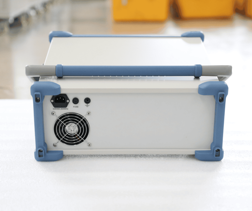 互感器综合测试仪实物图