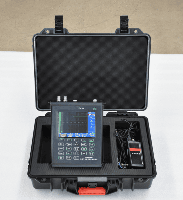 绝缘子及套管超声波探伤仪实物图