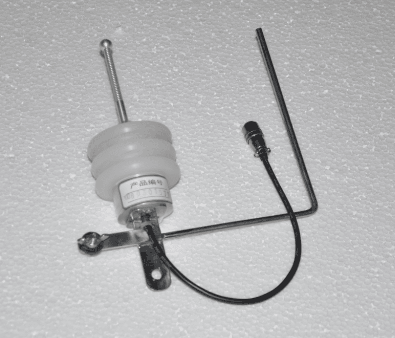 绝缘子分布电压测量仪实物图