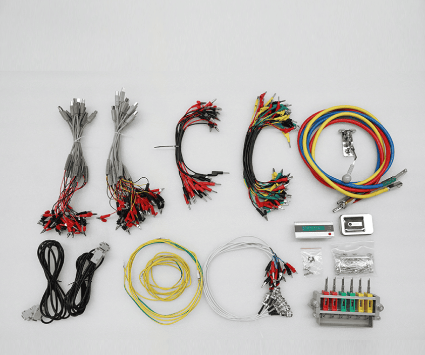 三相多功能电能表检验装置配件图