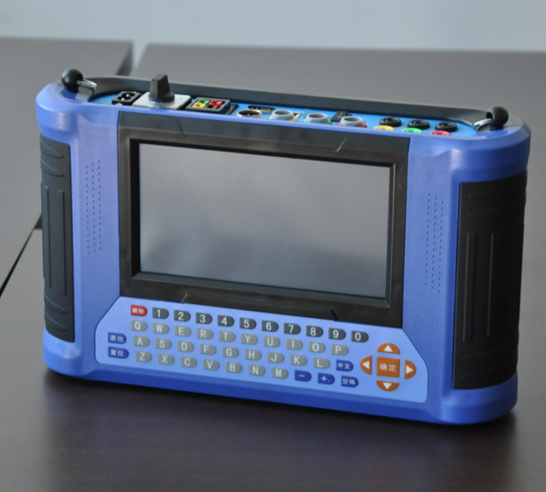 三相电能表多功能现场校验仪实物图