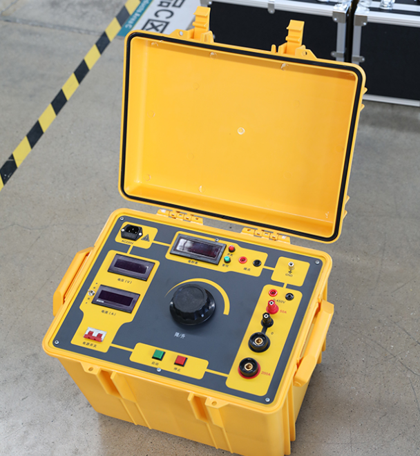 电子式热继电器校验仪实物图