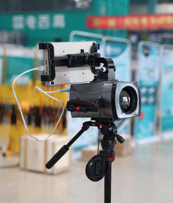 SF6气体红外成像检漏仪实物图