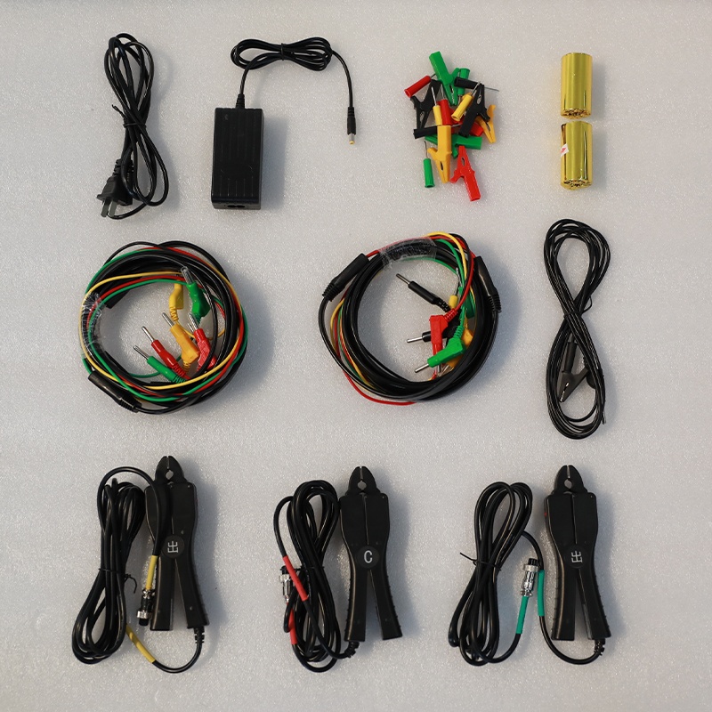 PT二次压降及负荷测试仪配件图