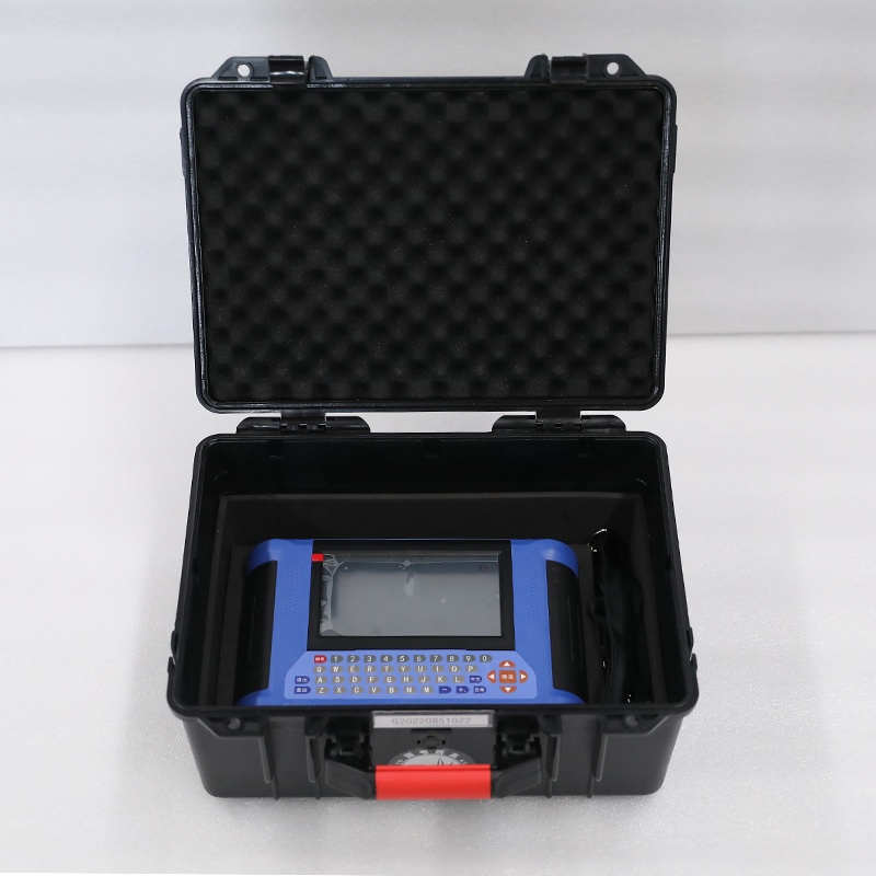 三相电能表多功能现场校验仪